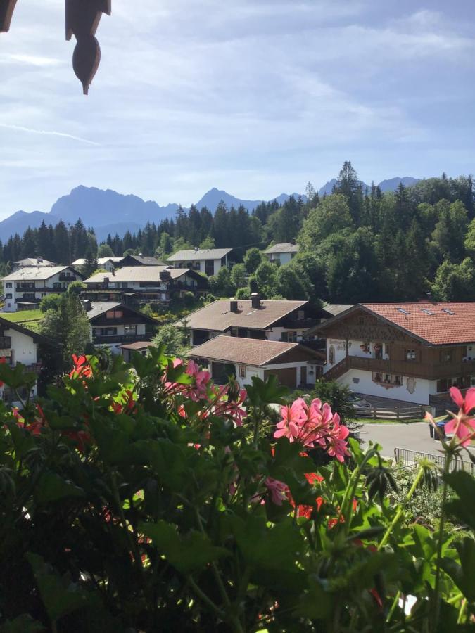 Gaestehaus Alfred Klais Krün Zewnętrze zdjęcie